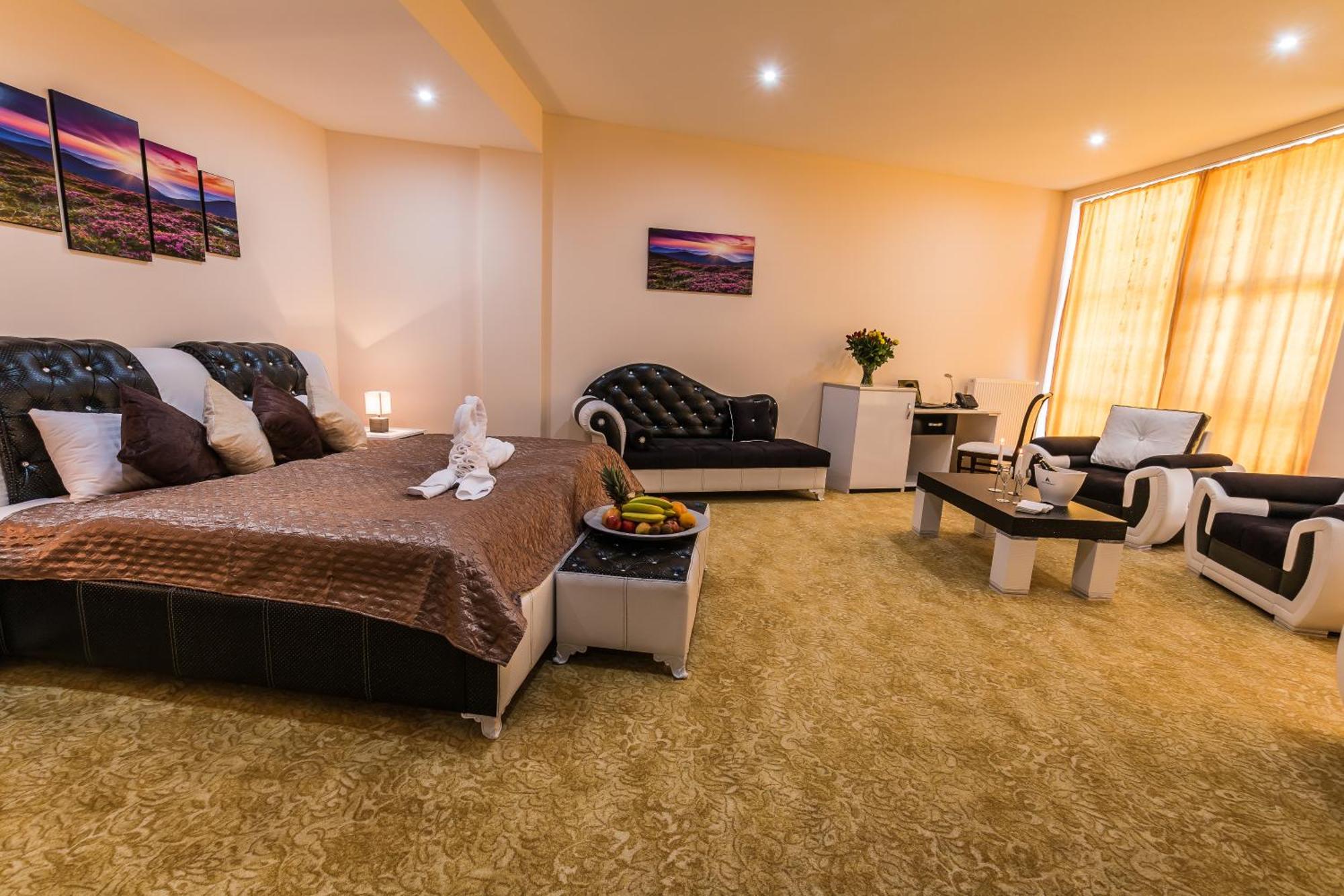 Hotel Miraj